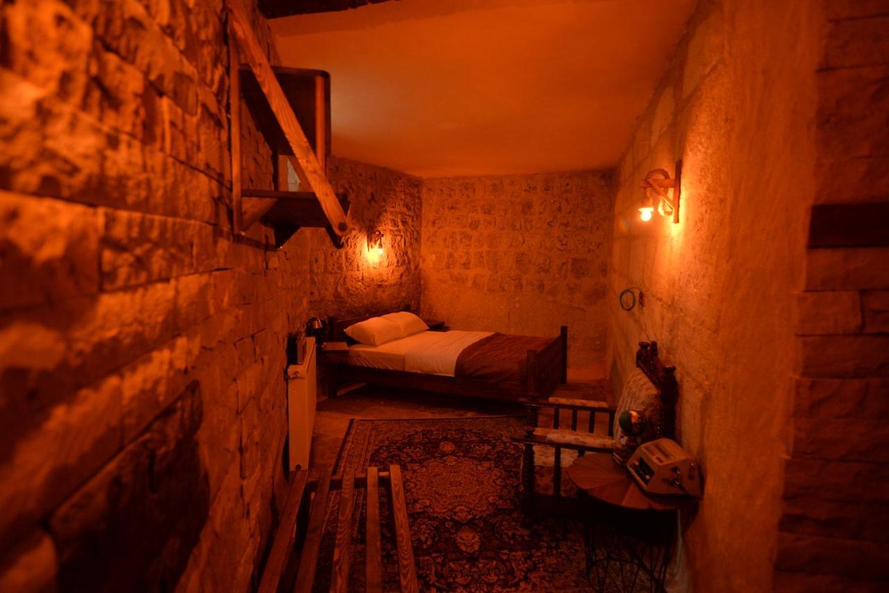 The Cave House Hotel อูร์กุบ ภายนอก รูปภาพ